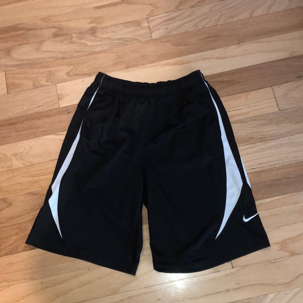 $15 Nike Basketball shorts!